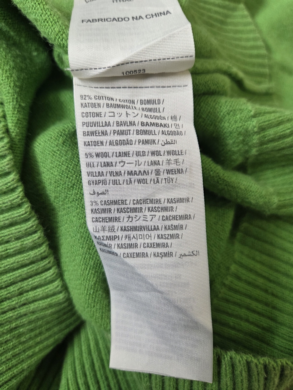 Abercrombie & Fitch Men's Green V-Neck Knitted Sweater with White Logo Size M - Picture 5 of 7